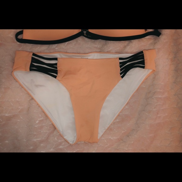 VS/PINK Bathing suit - Picture 2 of 9